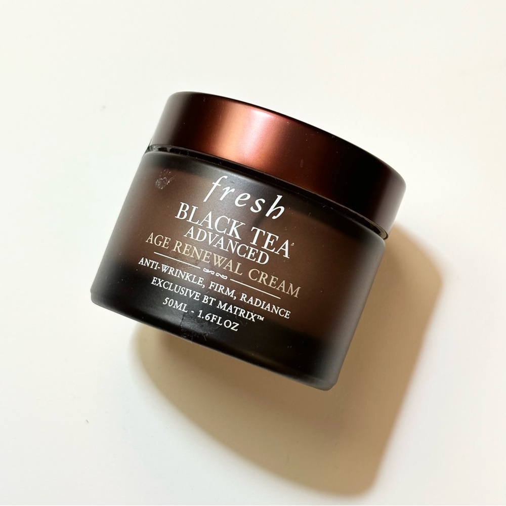 Fresh Black Tea Renewal Cream